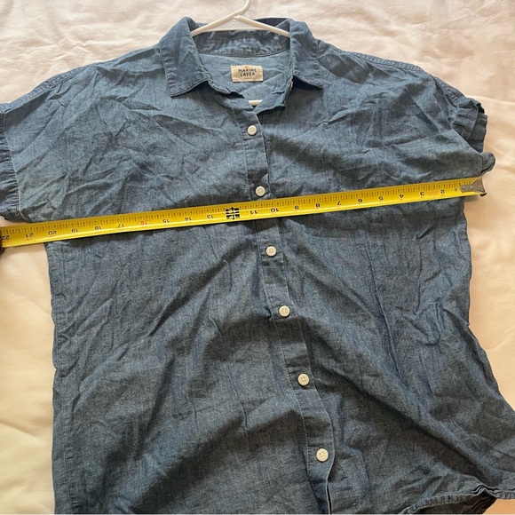 Marine Layer Women's Short Sleeve Button Down Chambray Top Size Small - Picture 6 of 7
